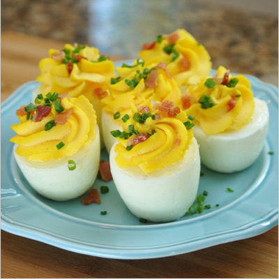 Non-Stick Silicone Egg Steamer Kitchen Gadget Tools Home Multifunctional Mini Water Wave Egg Mould Cooker