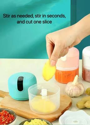 Multi-Functional Wireless Garlic Blender Small Mini Garlic Grinder Kitchen Gadgets Tool 2022