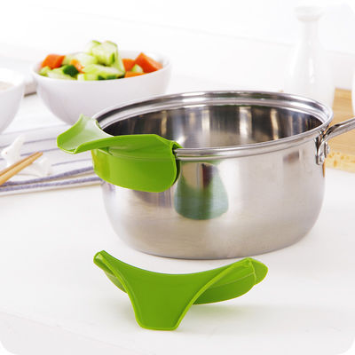 Creative Anti Spill Pot With Round Mouth Edge Diversion Nozzle Liquid