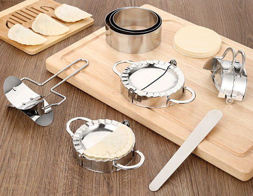 6 Pcs Dumplings Maker 9.5cm 7.5 cm Stainless Steel Dumpling Molds